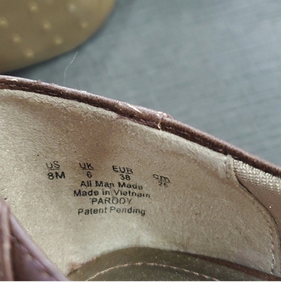 Life Stride soft system brown buckle heels sz8M - Picture 6 of 8